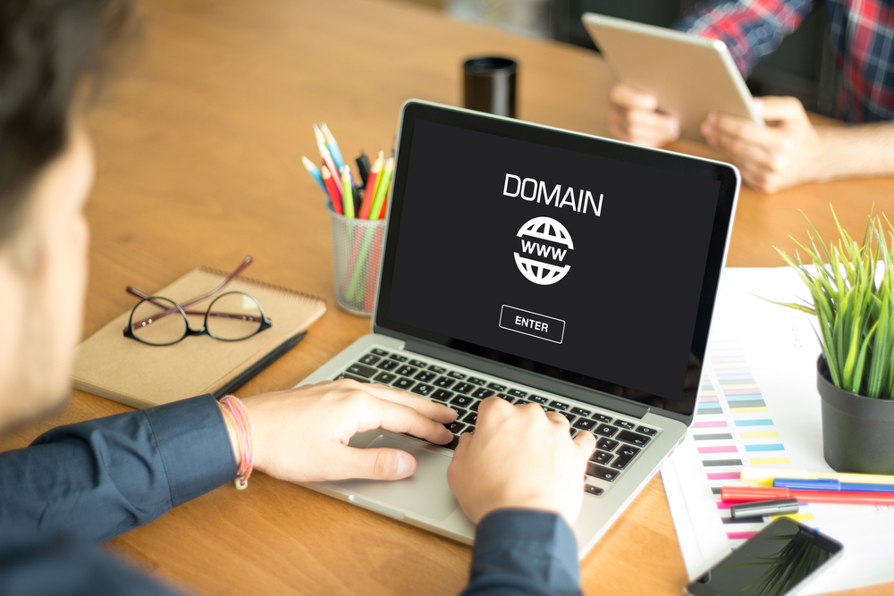 Domain là gì? Tiêu chí lựa chọn tên miền chuẩn bạn nên biết - Thanh Lý Cường Phát