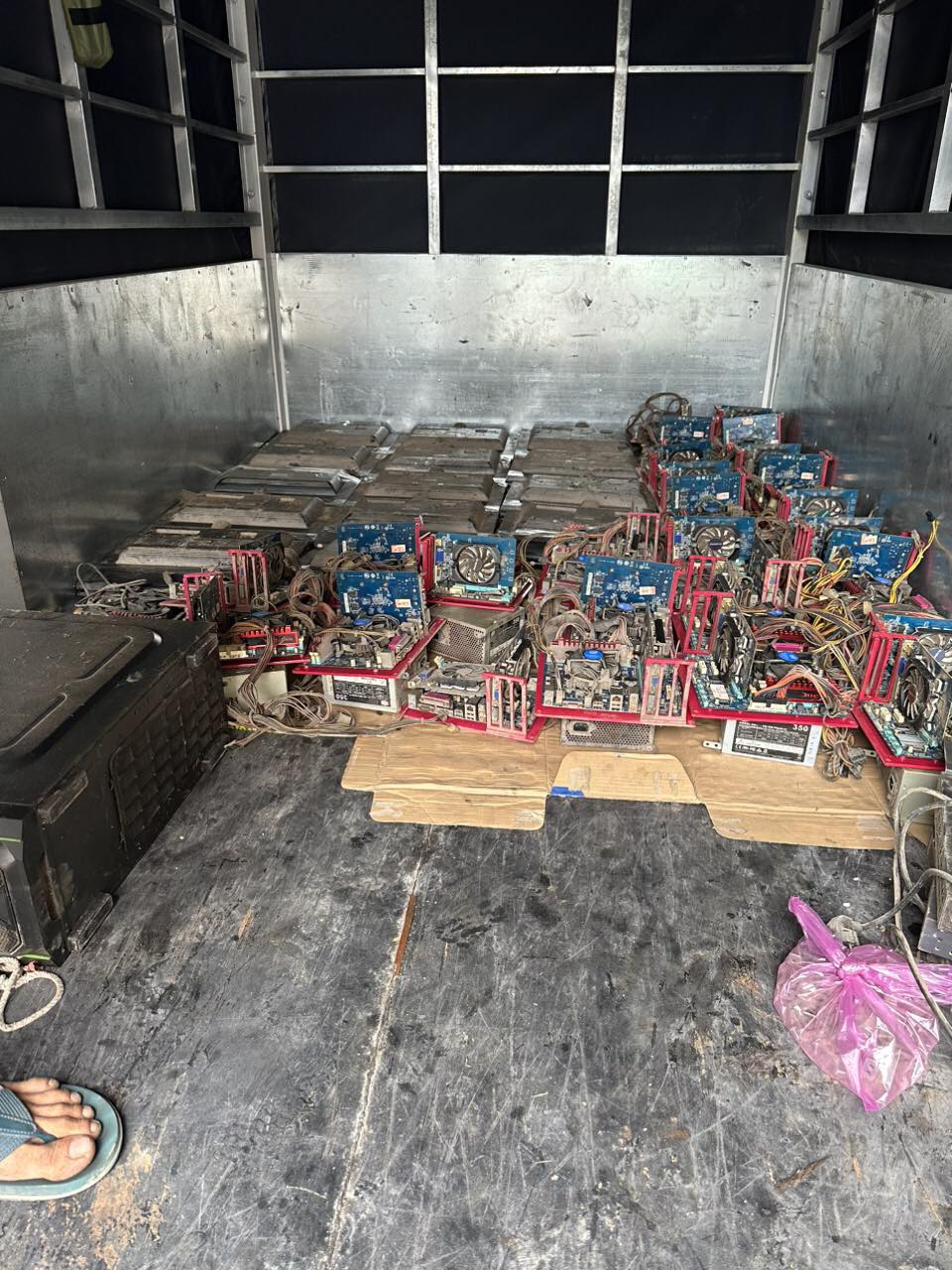 thanh lý máy tính cũ Đắk Nông giá cao