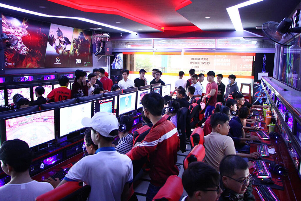 Giải đấu và sự kiện phòng game
