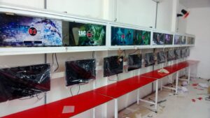 Lắp đặt phòng net chi tiết chuyên nghiệp